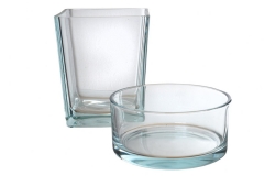 026 Staklene vaze i posude